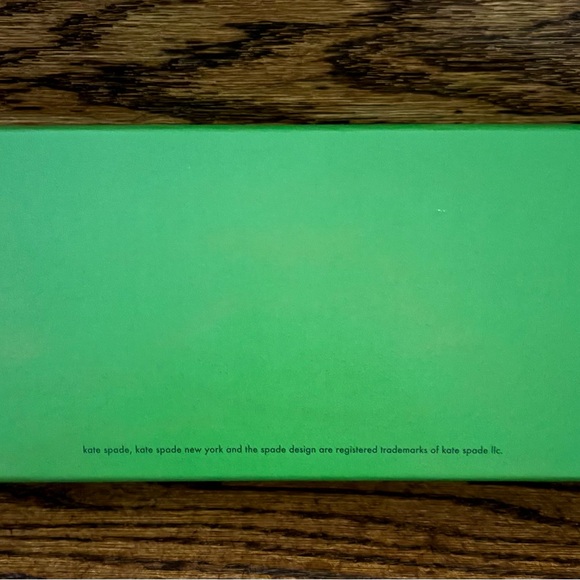 Kate Spade New York women's bow belt - Picture 3 of 3